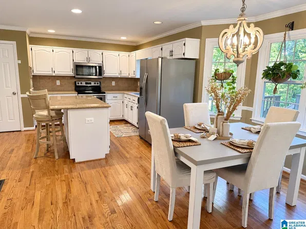 4726 Sandpiper Ln, Birmingham, AL 35244