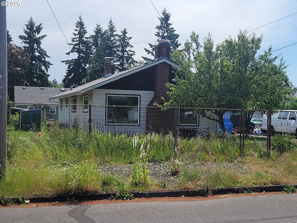 1st image of 11534 SE Alder St