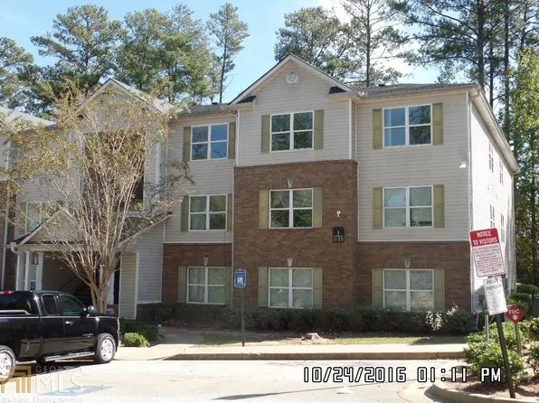 2304 Fairington Village Dr, Lithonia, GA 30038