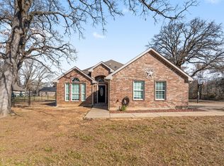 101 Driftwood Dr, Trinidad, TX 75163