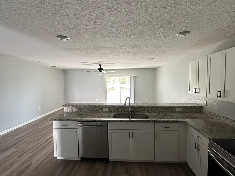 2920 Fieldwood Cir — Photo 4