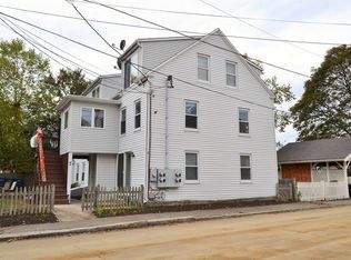 7 Harris St #2-R, Salem, MA 01970