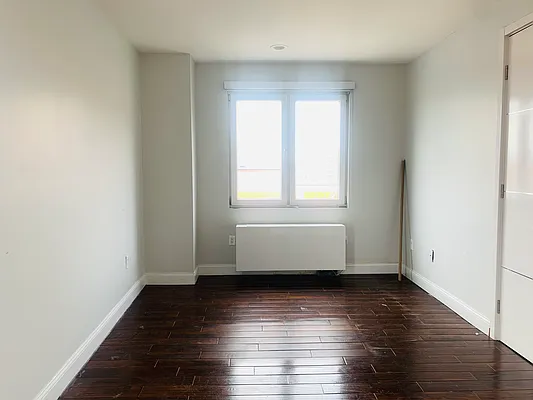 Rented by 18 REALTY | media 18