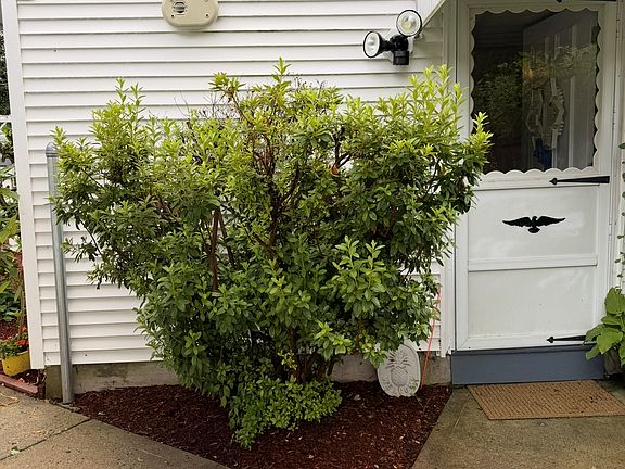 2nd image of 754 Greenville Ave