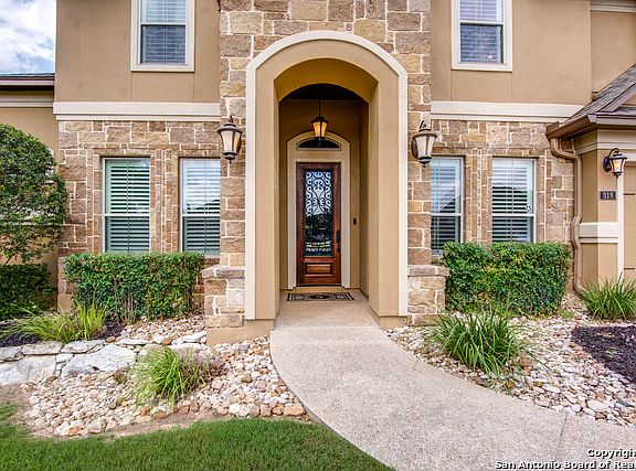 4th image of 318 Evans Oak Ln