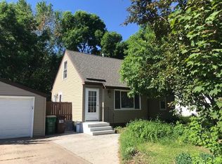 38 North Rd, Circle Pines, MN 55014