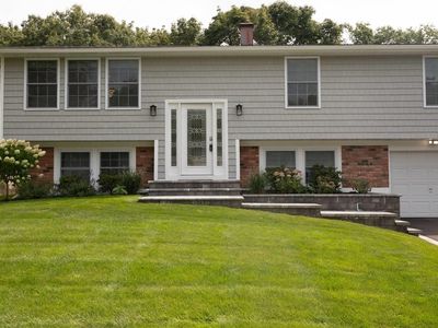 8 Fairway Drive, Port Jefferson Station, NY, 11776