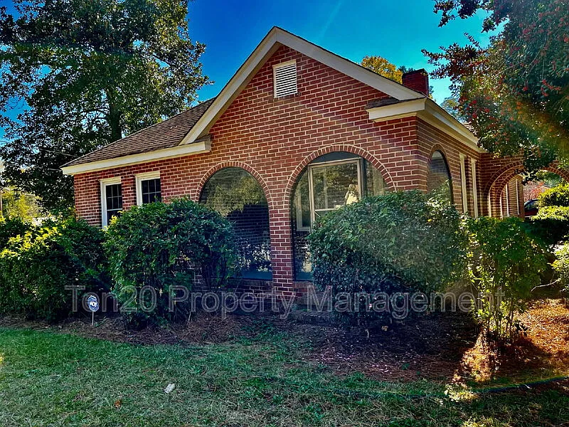 2 bed, 2.0 bath, 1304 sqft, $1,275 — Photo 4