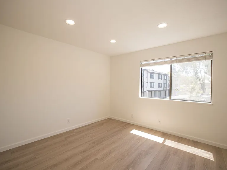 765 San Antonio Rd #75 — Photo 12