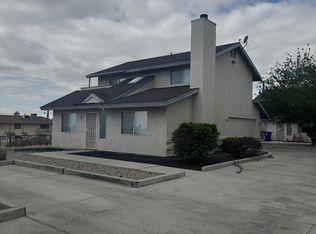 16318 Quantico Rd APT A, Apple Valley, CA 92307