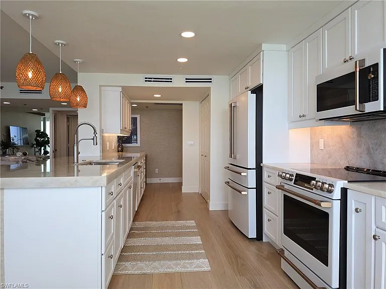 5550 Heron Point Dr #903 — Photo 13