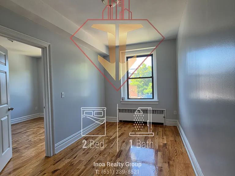 25 W 33rd St #14 — Photo 11
