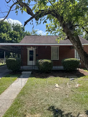 3918 Maple Cir Photo 1