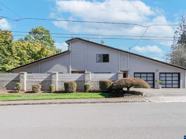 3812 Ash Ave SE, Salem, OR 97302