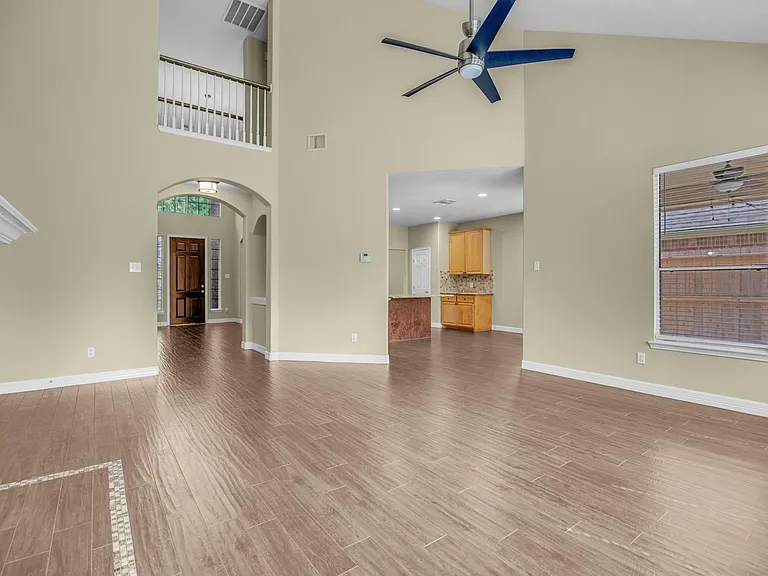 2919 Silverbit Trail Ln — Photo 14