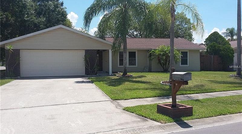 1st image of 707 Sweetbriar Dr