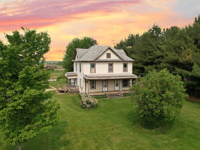 17415 Great River Rd, Mc Gregor, IA, 52157