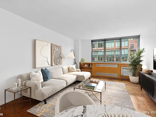 32 Gramercy Park South image 1 of 17