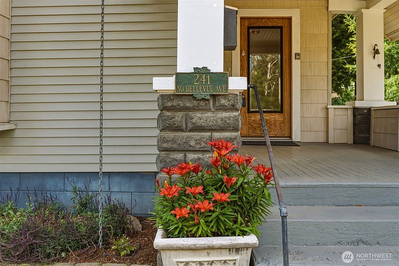 5th image of 241 N Bellevue Avenue