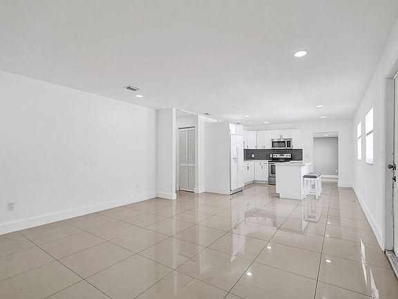 2nd image of 8224 NW 1st Pl