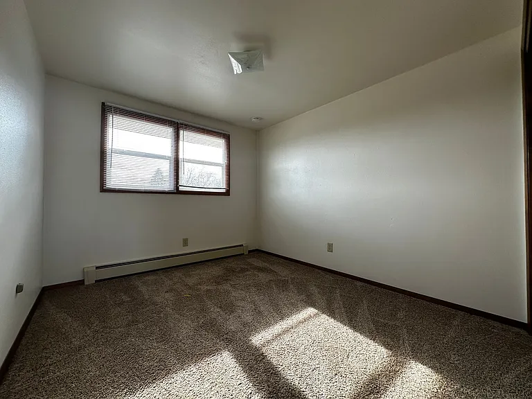 1241 Apache Ave — Photo 16