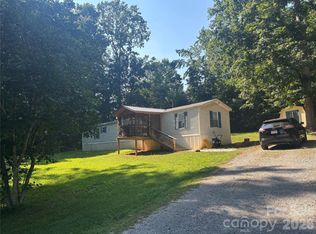 233 Starlight Dr, Lincolnton, NC 28092