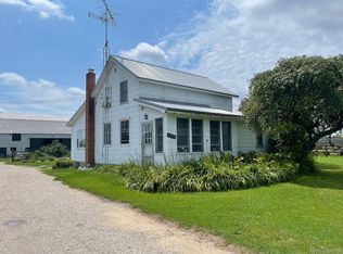 5909 Burtch Rd, Jeddo, MI 48032