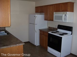 6505 N Harrison St APT 4, Davenport, IA 52806