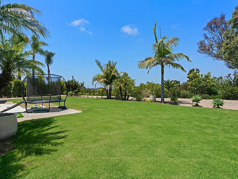 1440 San Ignacio — Photo 87