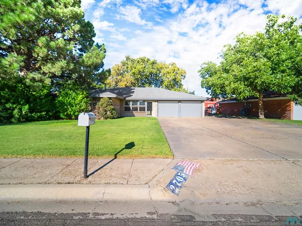 2705 N Albertson Dr, Hobbs, NM 88240
