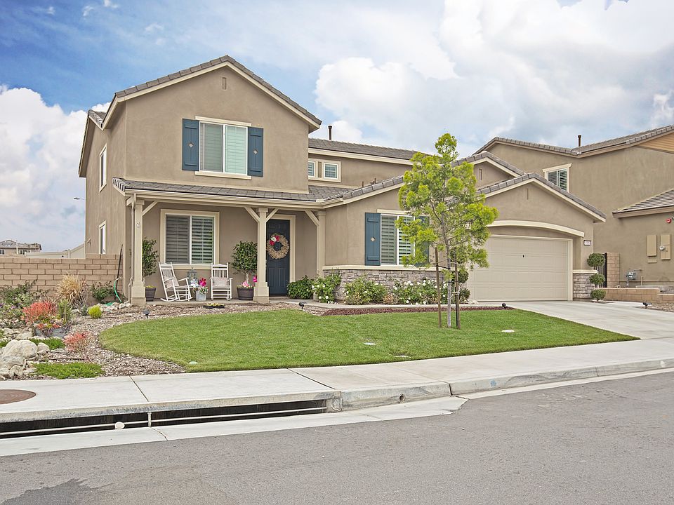 1st image of 4018 Sparkle Berry Dr