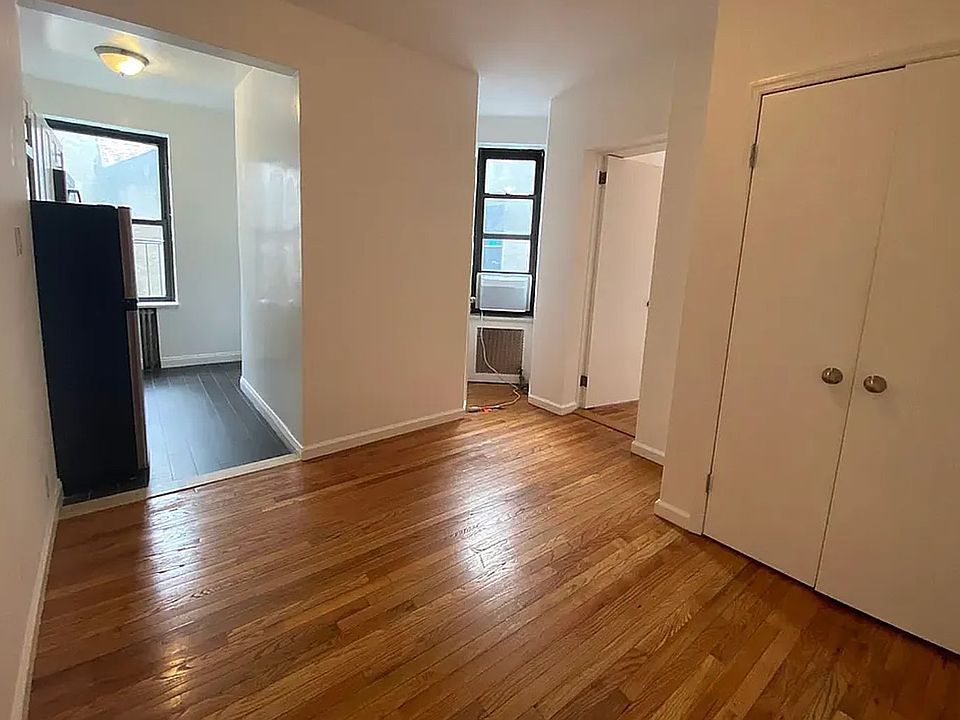1st image of 202 Thompson St APT 23