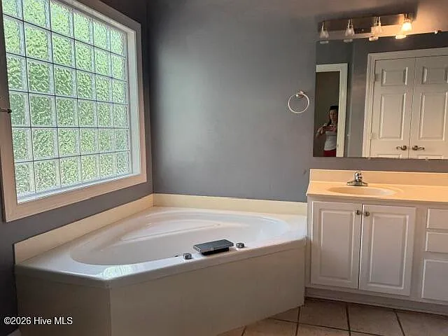111 Michael Ln — Photo 20