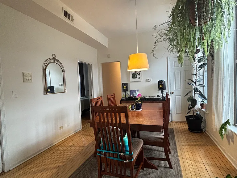 857 N Marshfield Ave #3 — Photo 10