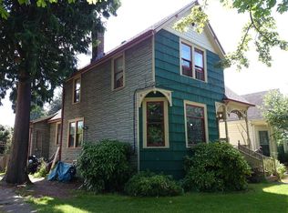 910 20th Ave, Seattle, WA 98122