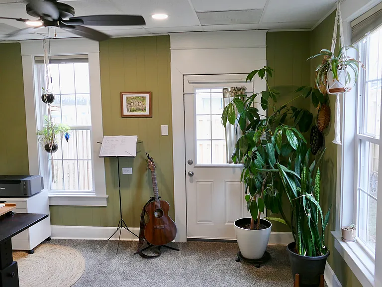 215 Wingate Rd — Photo 6