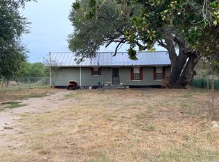 1008 N MAIN ST, Pleasanton, TX 78064