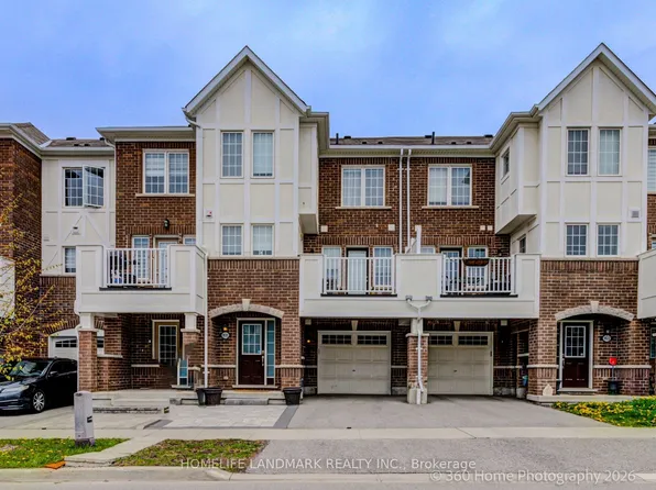 1020 Dragonfly Ave, Pickering, ON L1X 0E9