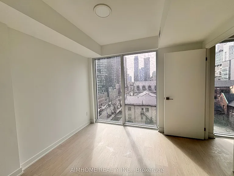 252 Church St #715 — Photo 5
