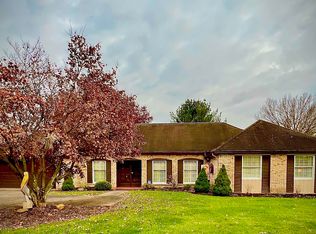 3 Carriage Ln, Bridgeport, WV
