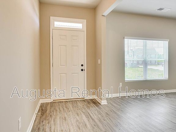 5th image of 5054 Vine Ln