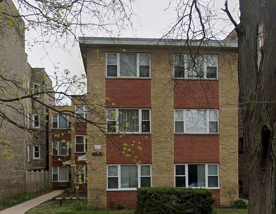 1st image of 1628 W Chase Ave #3S