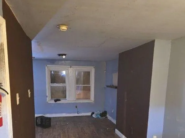 2654 S Carroll St, Philadelphia, PA 19142