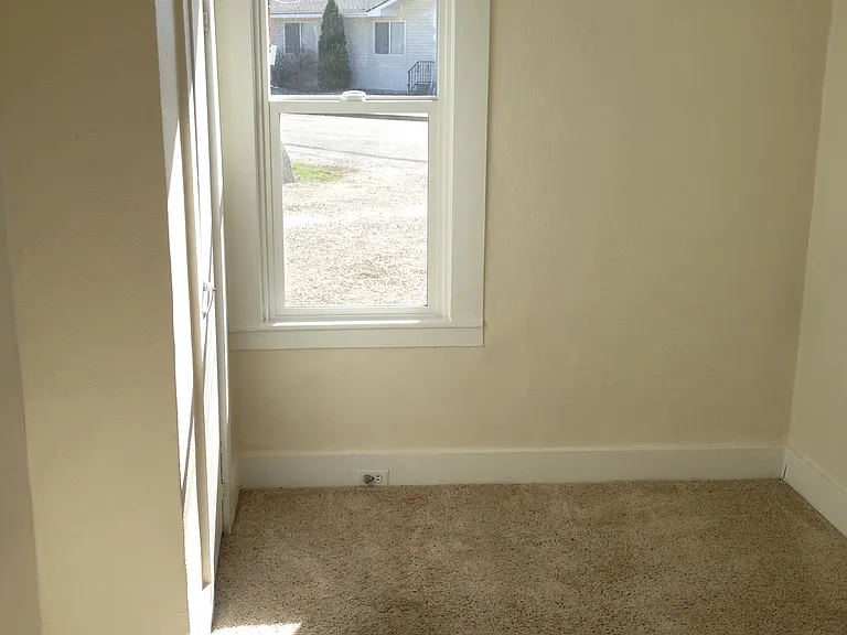1209 W Boise Ave — Photo 5