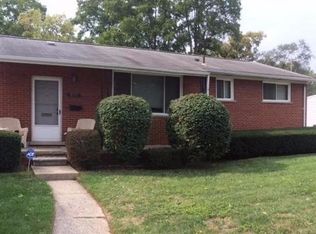 3450 Pershing St, Wayne, MI 48184