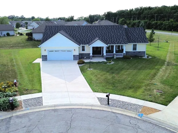 1440 Avalon Ct, Defiance, OH 43512