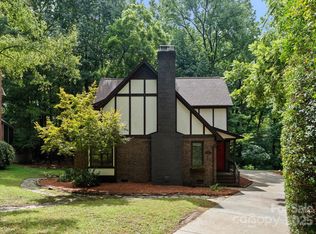 7018 Rocky Falls Rd, Charlotte, NC 28211