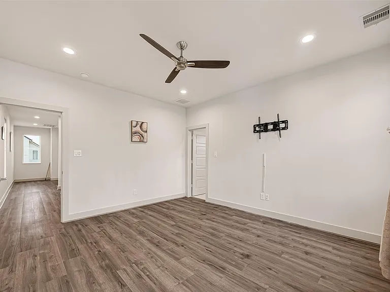 4418 Bora Bora Ln — Photo 29