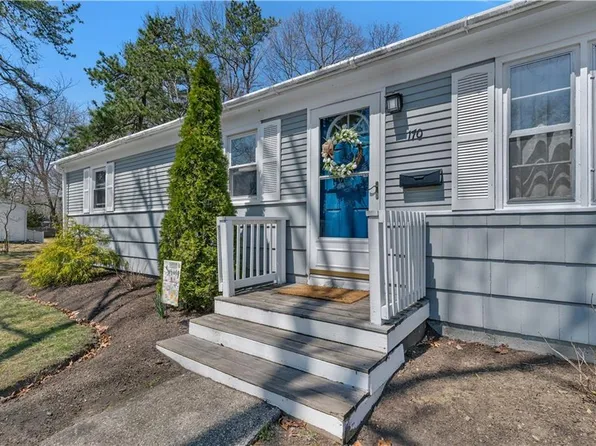 170 Heritage Rd, North Kingstown, RI 02852