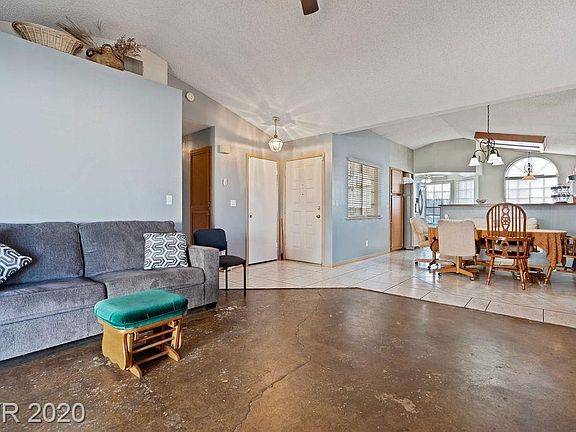 4th image of 2242 Granby Ct